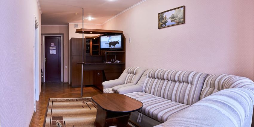 ПівЛюкс санаторій Трускавець